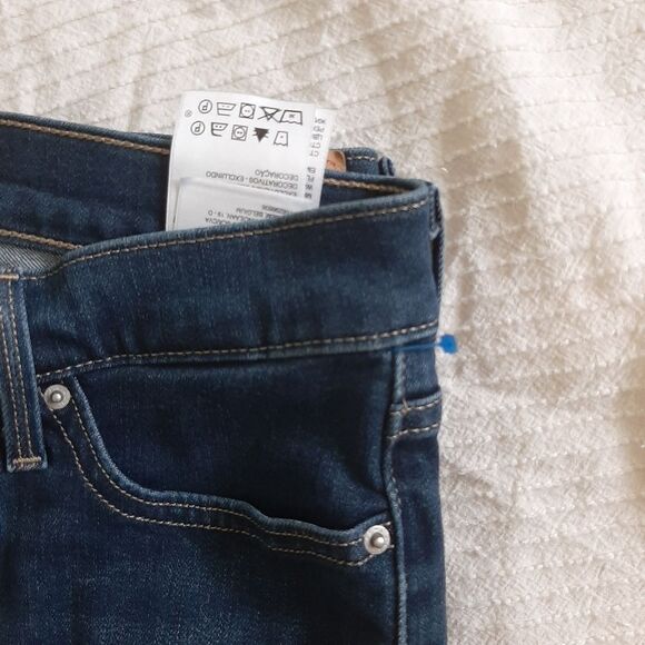 LEVI's Skinny Jean Denim Stretchable size 26 - Picture 9 of 9